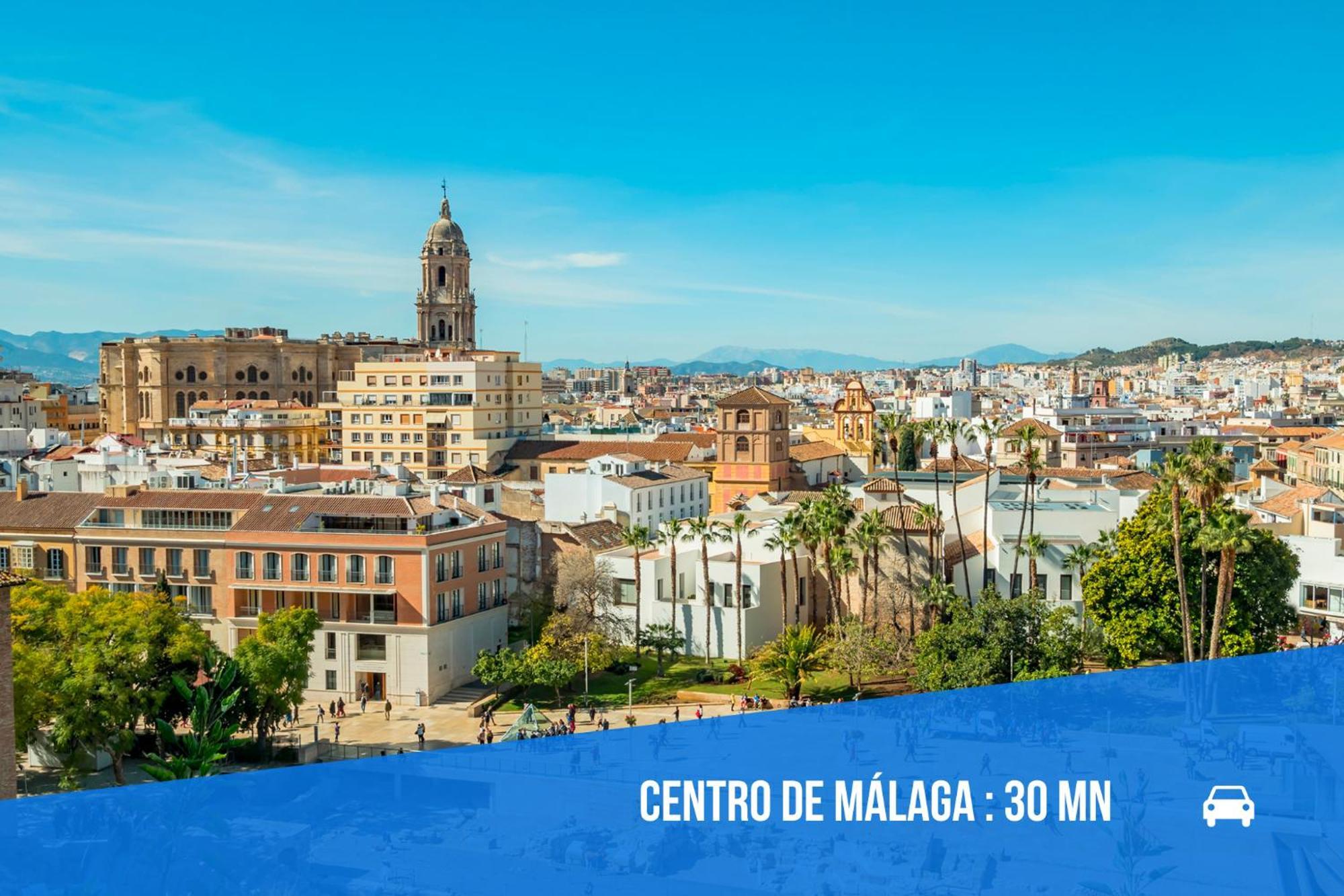 Appartement Spacieux Avec Terrasse Et Piscine Benalmádena Exterior foto